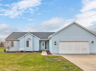 8486 Bellechasse Dr, Davison, MI 48423