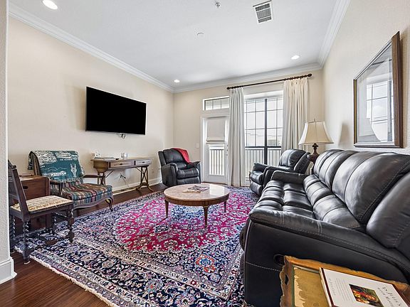 5th image of 2120 Kipling St APT 209