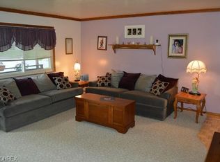 2424 Norman Dr, Stow, OH 44224