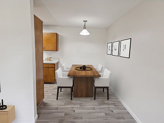 3rd image of 81 Mayhew Way #727