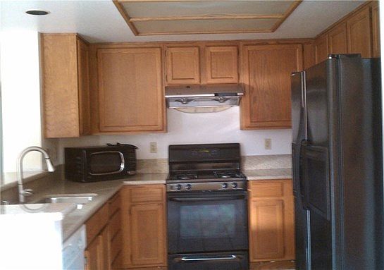 2nd image of 2573 Diamond Dr