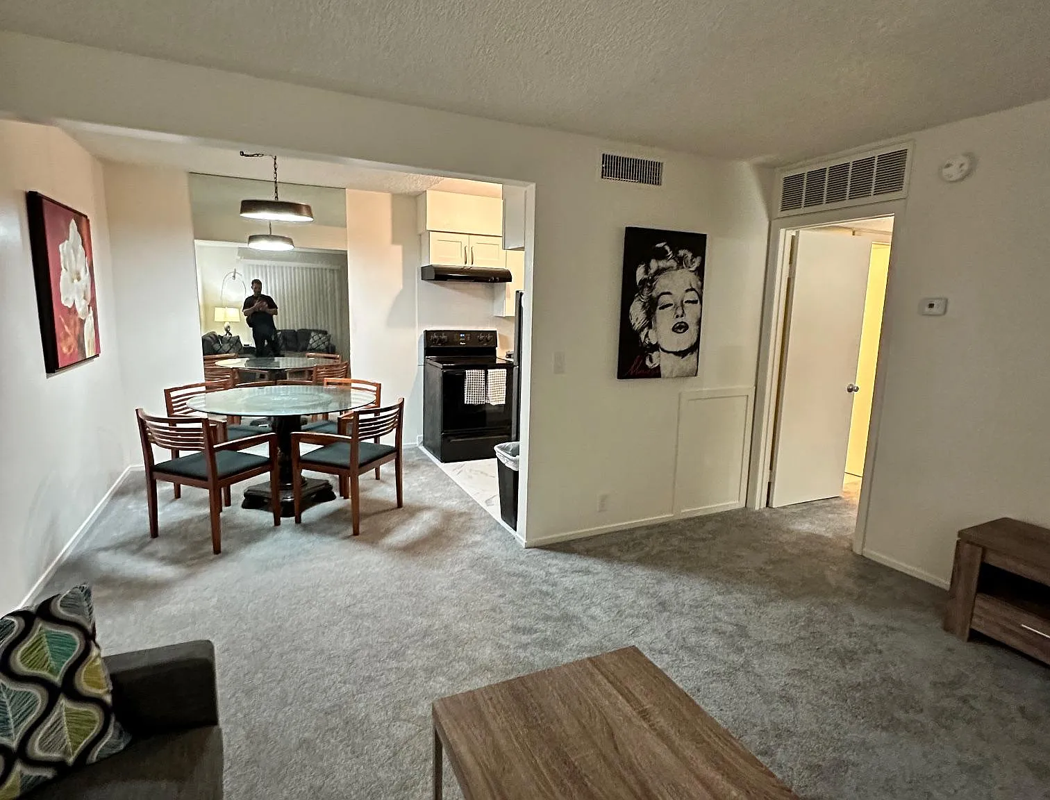 1 bed, 624 sqft, $1,175 — Photo 3