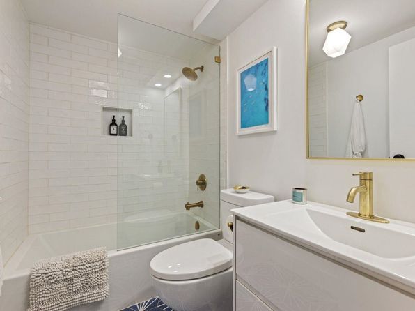 2 bedroom rental in Vancouver — photo 23