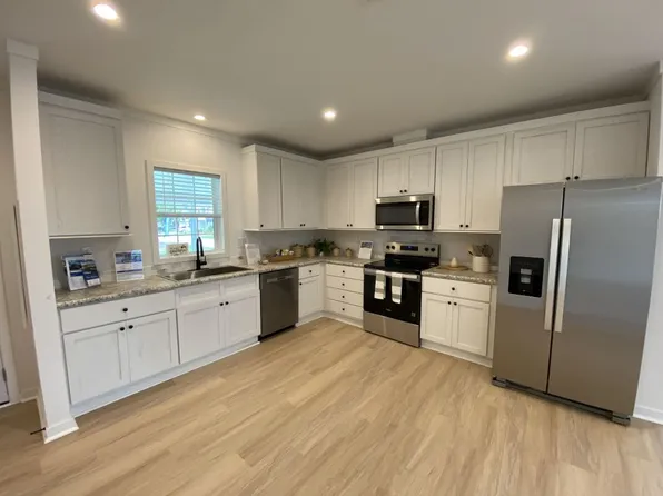 8775 20th St Lot 29, Vero Beach, FL 32966