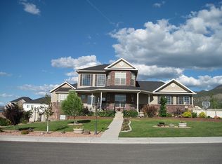 5096 N Ridge View Cir, Enoch, UT 84721
