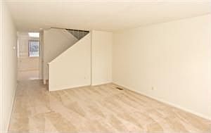 2nd image of 403 Barnsby Ct