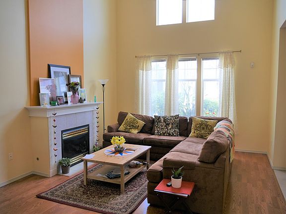 2nd image of 449 226th Ln NE