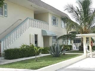 1st image of Coco Plum Dr