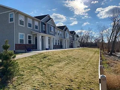 River Park Commons — Photo 30