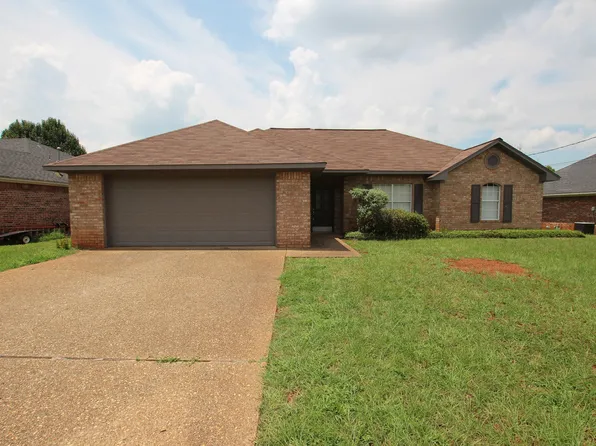 103 Courtney Dr, Bullard, TX 75757