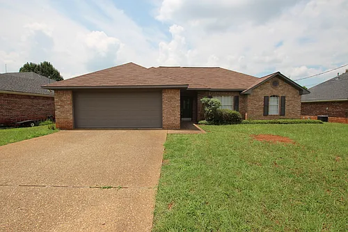 103 Courtney Dr Photo 1