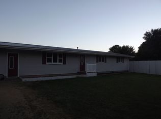 207 St Mary At E, Kranzburg, SD 57245