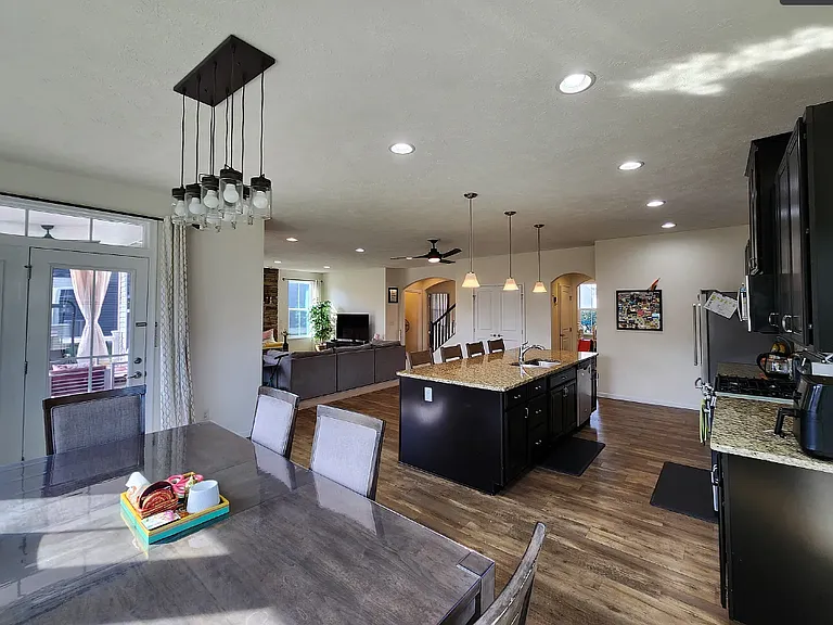 7014 Emerald Bay Ave NW — Photo 14
