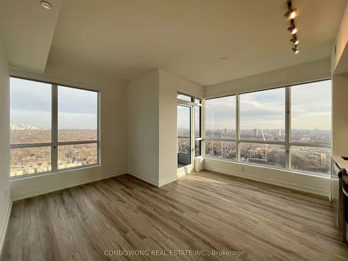 395 Bloor St E Photo 1