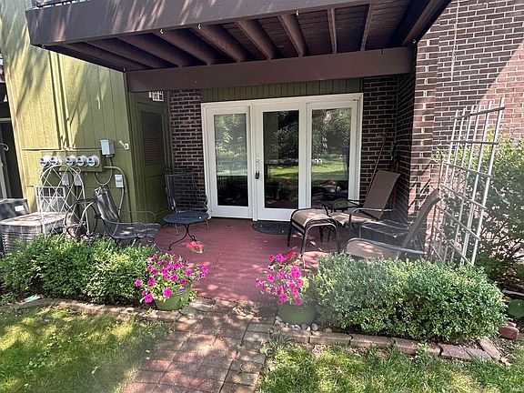2nd image of 2500 Topsfield Rd APT 923