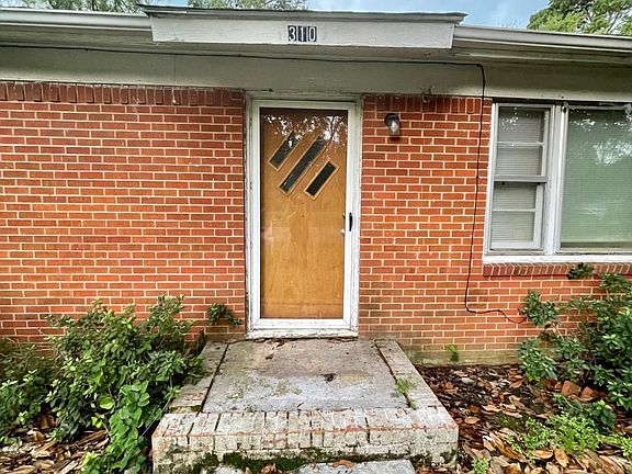 2nd image of 310 E Carolanne Blvd
