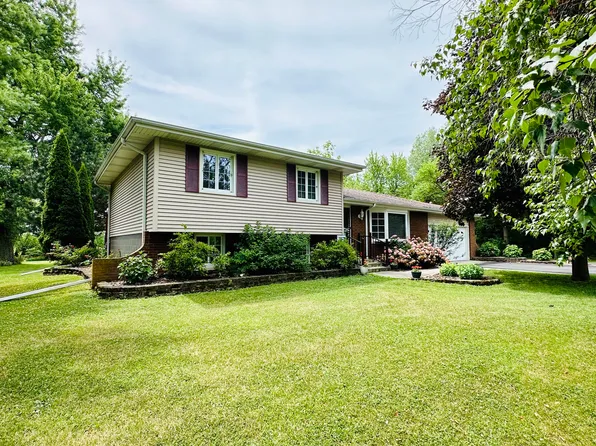 13129 W 118th Pl, Cedar Lake, IN 46303