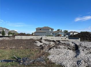 16973 W 164th Ter, Olathe, KS 66062