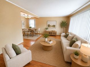 157-21 25th Ave, Whitestone, NY 11357