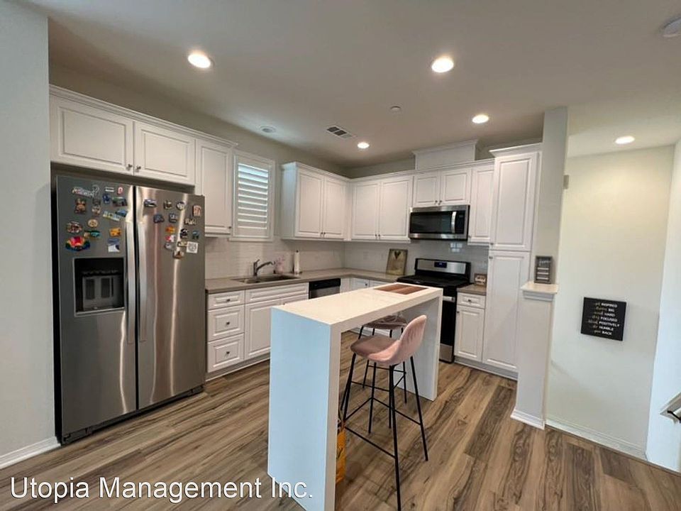 1st image of 2845 E Berry Loop Privado #29