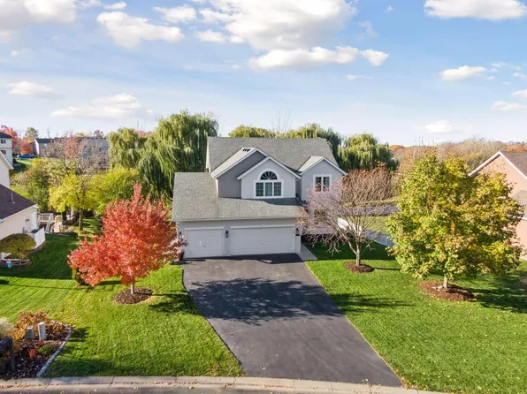8918 Horizon Dr, Shakopee, MN 55379