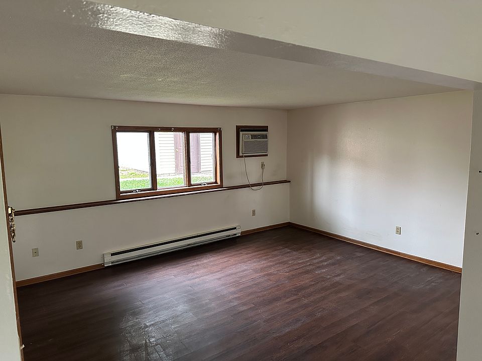 1st image of 640 Borner St