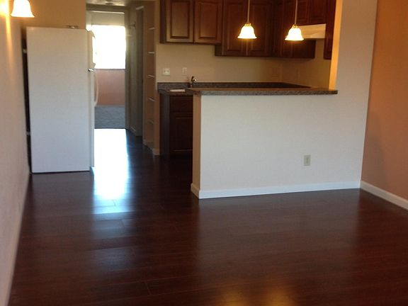 3rd image of 1132 N Tucson Blvd