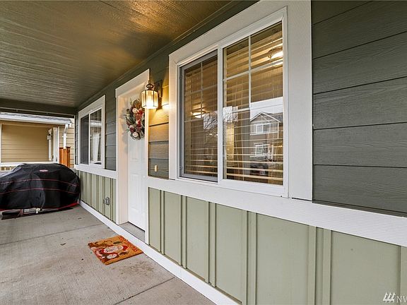 3rd image of 4839 147th Pl NE
