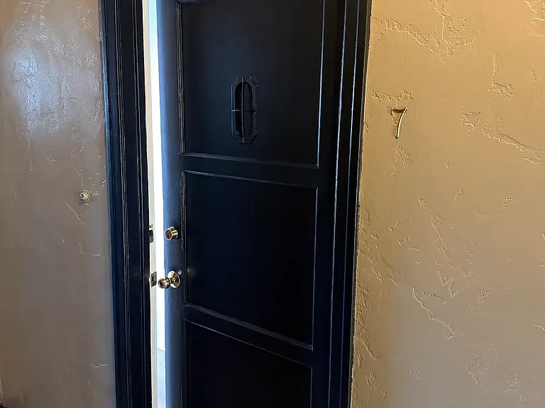 238 N Clark Dr #7 — Photo 7
