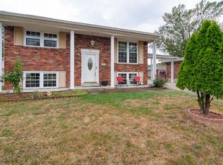 403 Kenny Blvd, Louisville, KY 40214