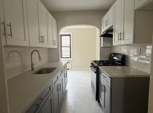 24 Van Velsor Pl #1L, Newark, NJ 07112