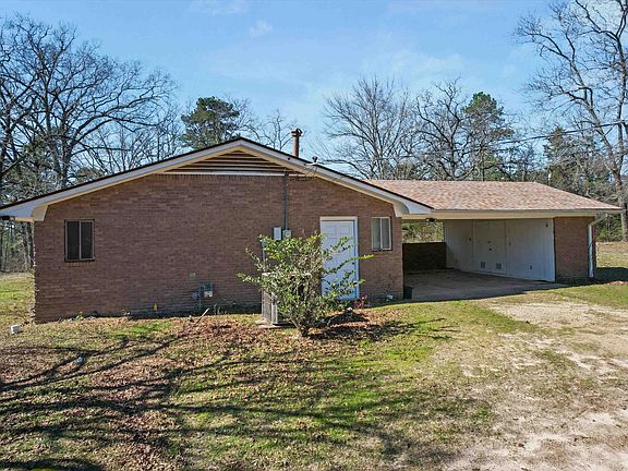 4th image of 4484 County Road 1582