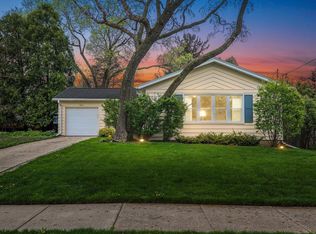 542 Orchard Dr, Madison, WI 53711