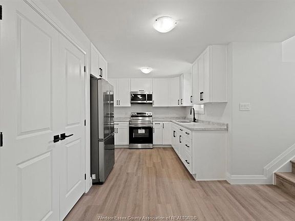 2nd image of 1850 Meighen Rd #2