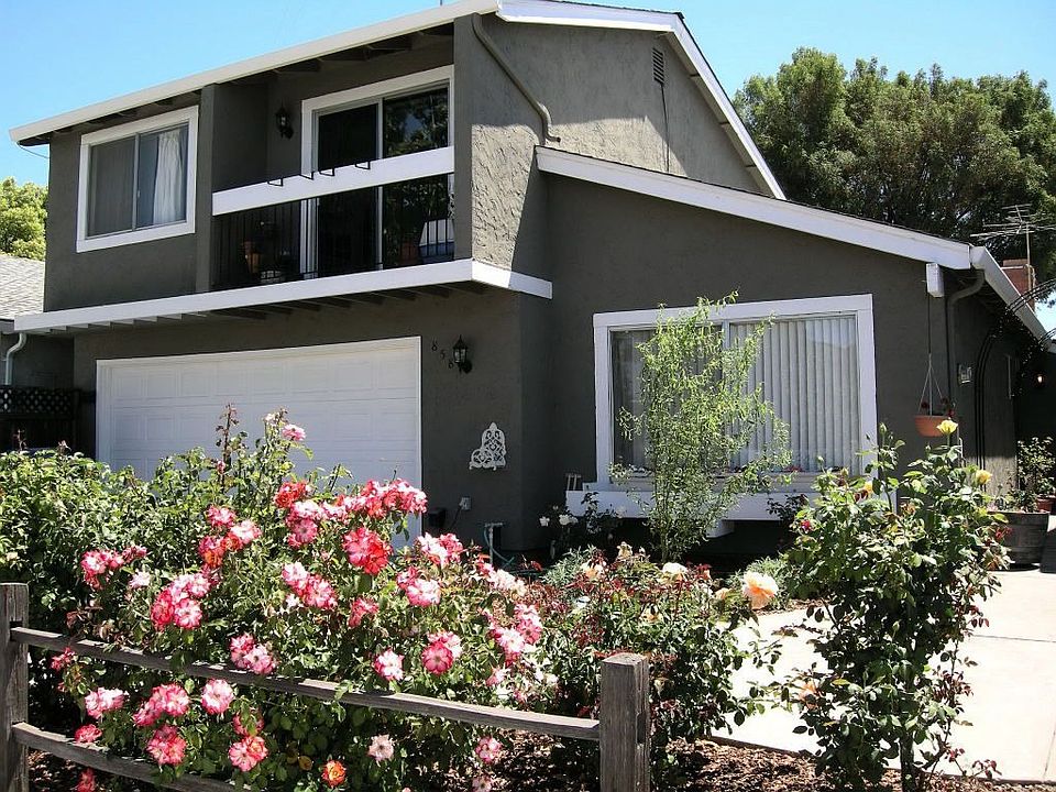 Great home in popular neighborhood