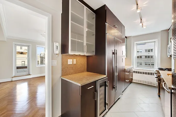 Rented by Nest Seekers International | media 9