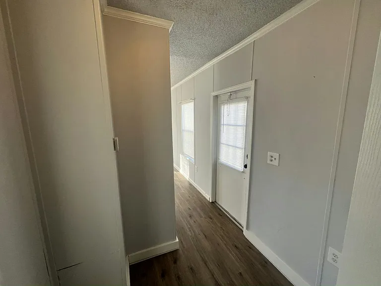 Avon Park Village II — Photo 140
