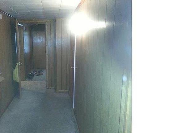3rd image of 191 Westminster Ave