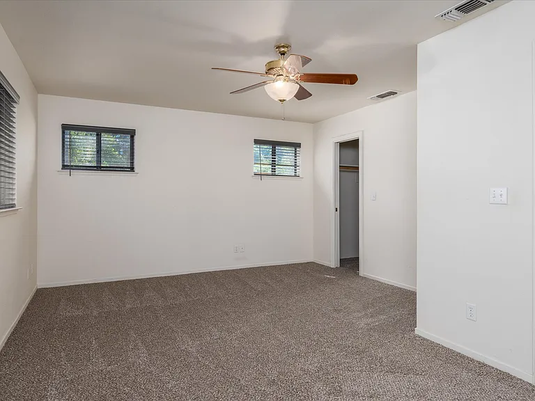37867 Charnal Cir — Photo 21