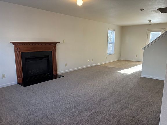 2nd image of 1124 New Day Ct