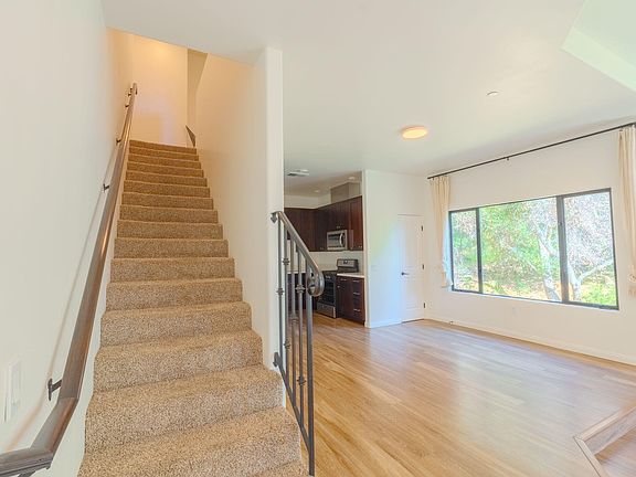 3rd image of 920 Lowena Dr #19