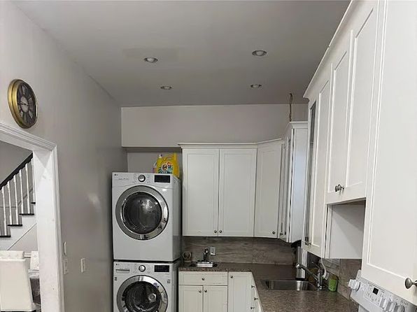 7 Dairyland Rd
