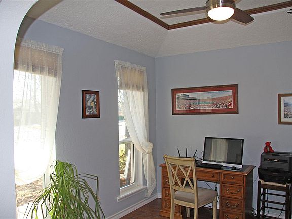 2nd image of 200 Rosewood Dr