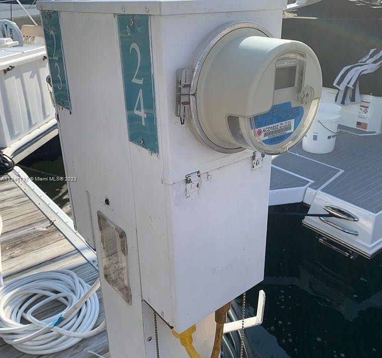 1st image of 3575 Mystic Pointe Dr #24