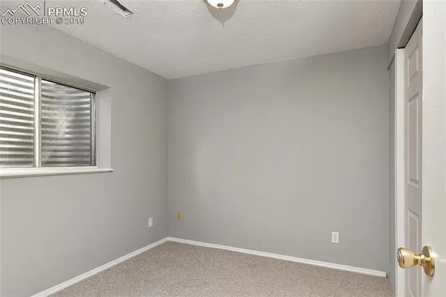 5616 Corinth Dr — Photo 14