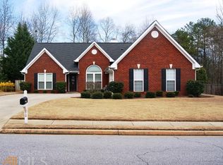 90 Cassie Walk Ln, Lawrenceville, GA 30046