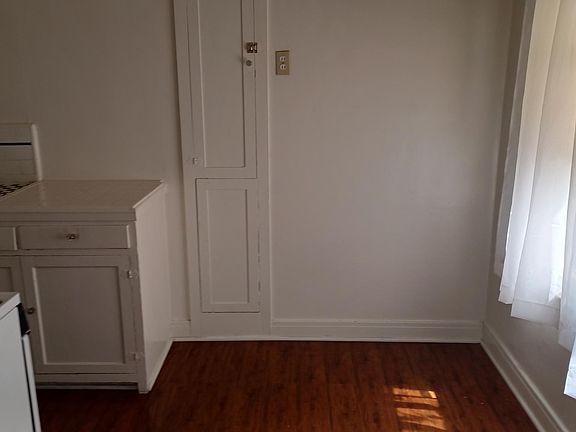 4th image of 639 Orange Grove Ave APT 204