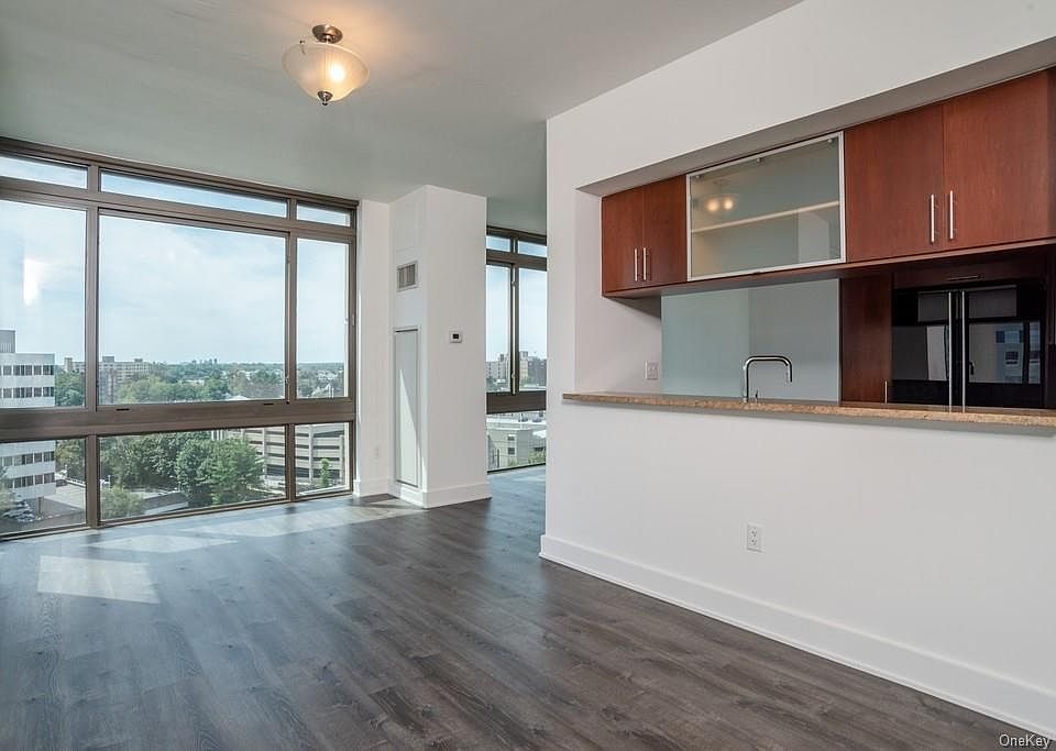 175 Huguenot St New Rochelle NY Zillow