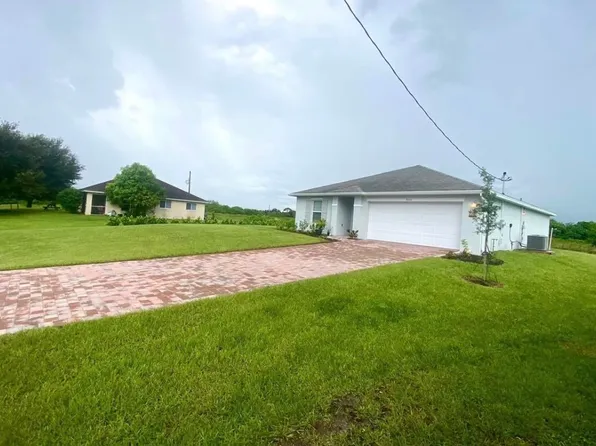 9013 Ike Ct, Labelle, FL 33935