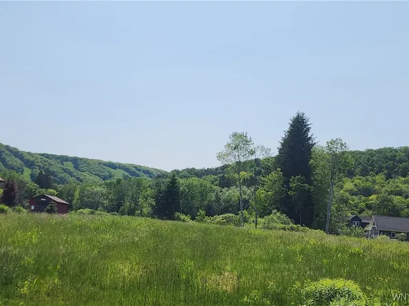 24 Fillmore Ave #6, Salamanca, NY 14779
